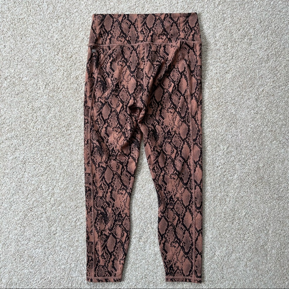 Fabletics Define High Waisted 7/8 Leggings Mocha … - image 6